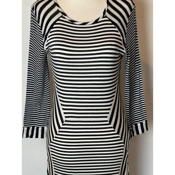 Diane Von Furstenberg Black And‎ White Multi Directional Striped Haven Dress S - Picture 7 of 11